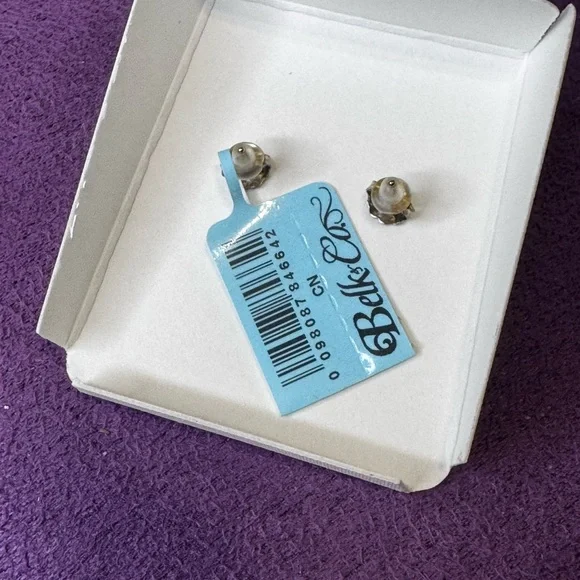 NWT Belk & Co. Pink Pearl Stud Earrings in 925 Sterling Silver - Picture 3 of 4